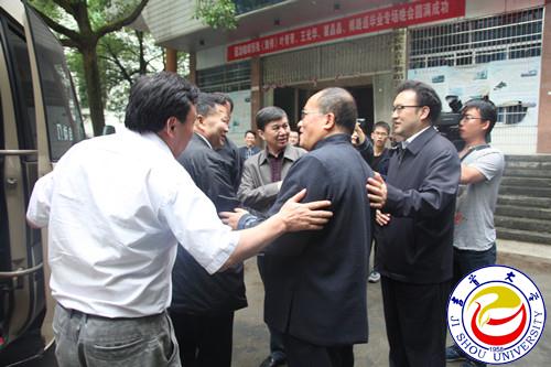 MK体育官网