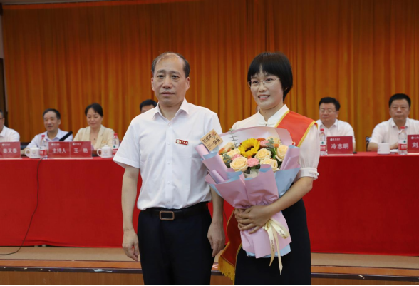 MK体育官网